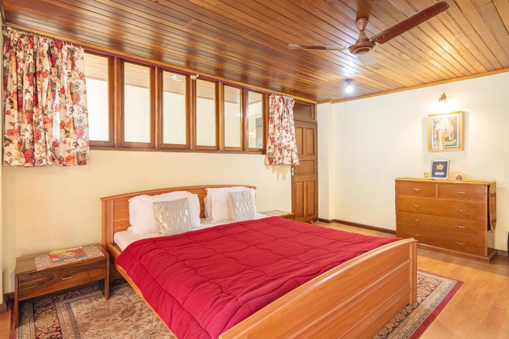 La Ipsing Farm By Stayvista - 3 Bhk Villa With Balcony, Mountain View, Indoor Games, And Pet Friendly Samdong Esterno foto